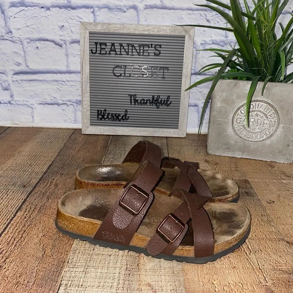 BIRKIS BIRKENSTOCK NEPAL BROWN CRISS CROSS SANDAL SIZE 6